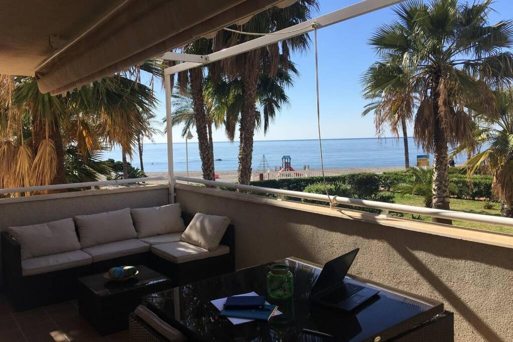 Frente Al Mar Apartment Castell de Ferro Ngoại thất bức ảnh