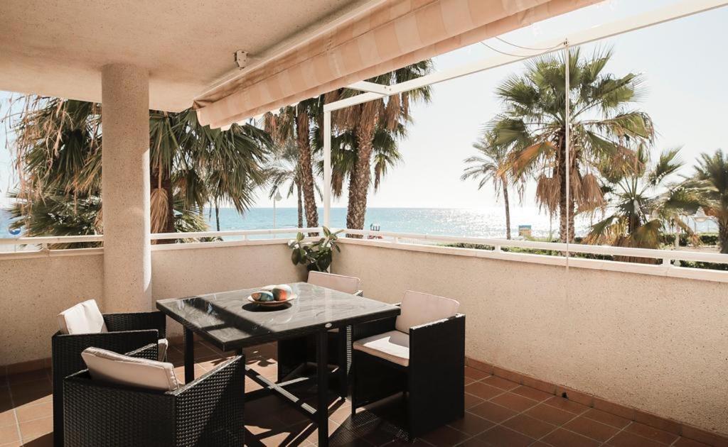 Frente Al Mar Apartment Castell de Ferro Ngoại thất bức ảnh